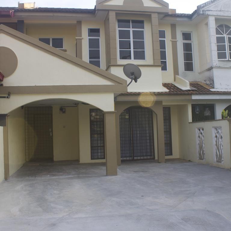 Mahkota Homestay Kuantan Luaran gambar